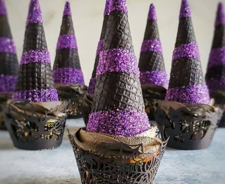 How to Make Witch Hat Cupcakes